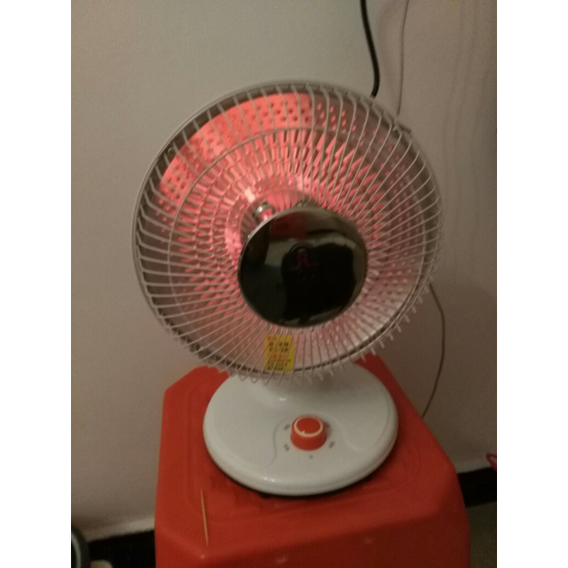 容声取暖器nsb600取暖器小太阳烤火炉迷你电暖风机电暖气片办公室家用