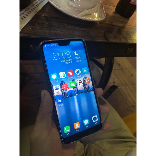 华为荣耀honor108gb128gb幻夜黑移动联通电信4g全网通全面屏ais手持