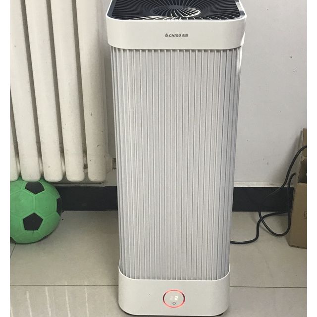 志高chigo22t1a取暖器家用立式暖风机节能电暖气办公室烤火炉电热电