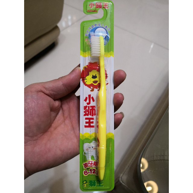 > 狮王(lion)小狮王儿童牙刷(6-12岁)(颜色随机)商品评价 > 东西不错