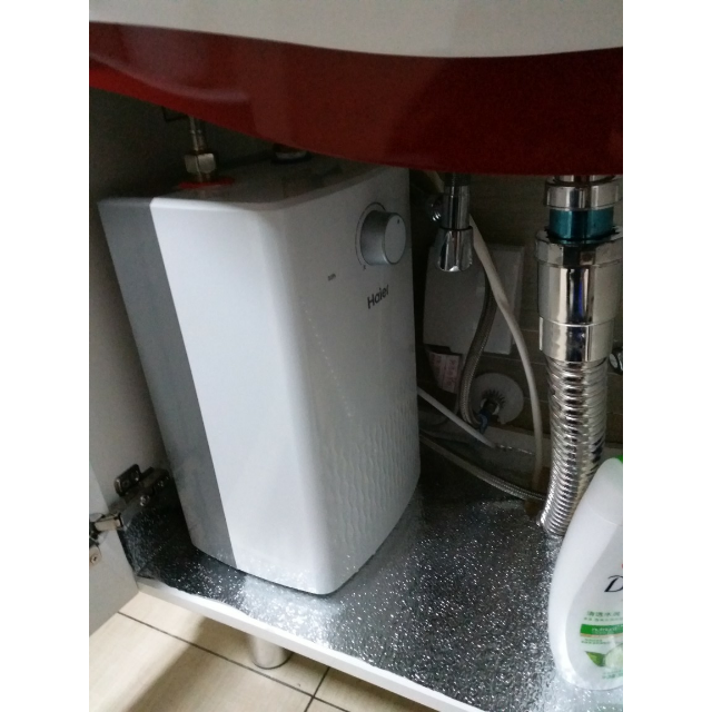 haier海尔小厨宝ec5u5升1600w速热高效节能热水即出防腐抗垢上出水