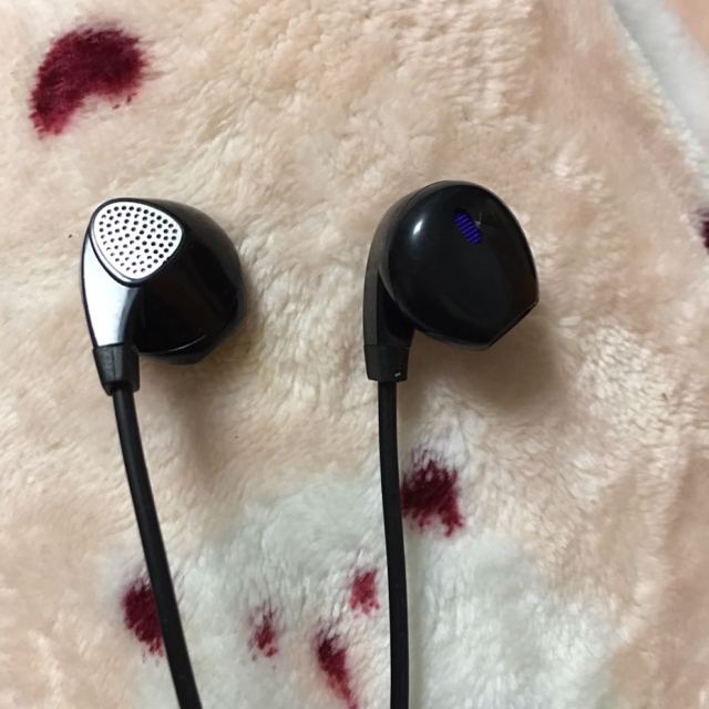 云仕u1重低音跑步运动入耳式手机电脑音乐线控入耳式手机耳机音乐耳机