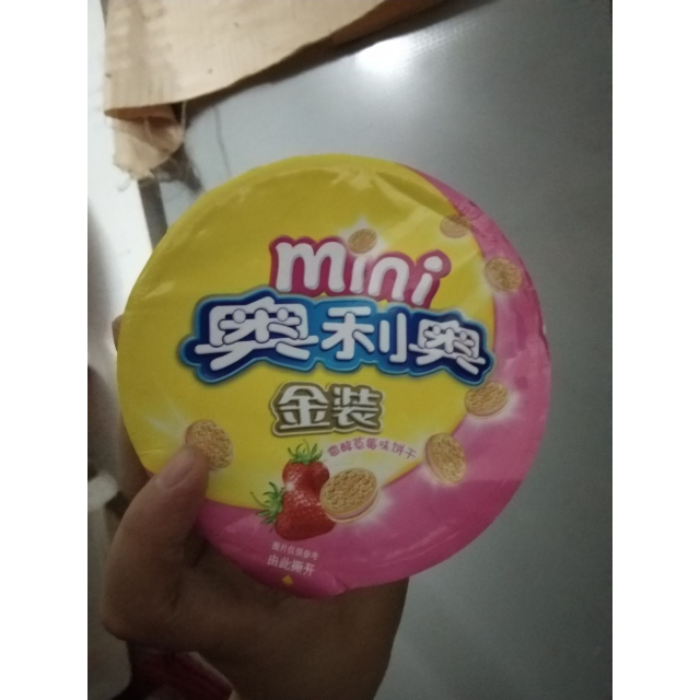 mini奧利奧oreo餅乾零食金裝夾心小餅乾草莓味55g