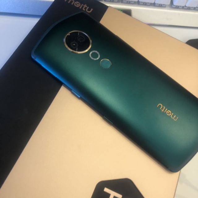 meitu美图美图t96gb128gb仙踪绿移动联通电信4g全网通手机自拍美颜