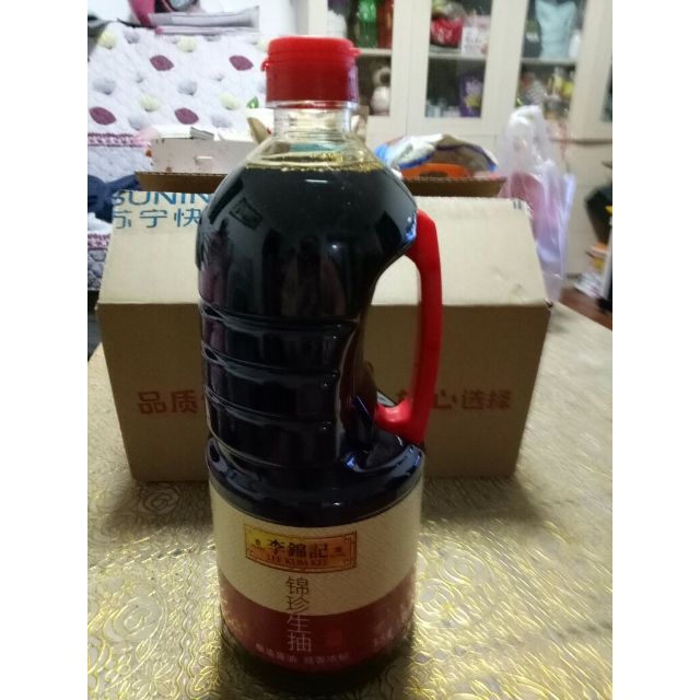 李錦記 錦珍生抽 1650ml 瓶裝 生抽 釀造醬油 優質大豆,釀造豉香好