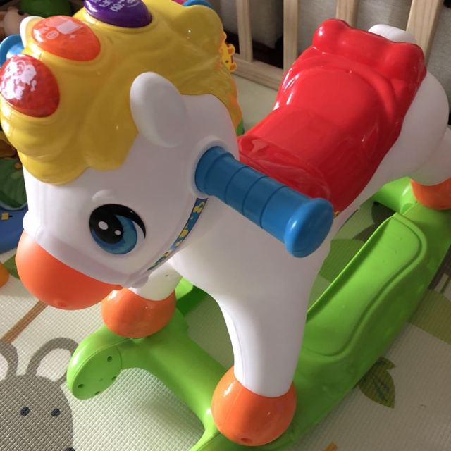 汇乐玩具huiletoys快乐摇马987儿童音乐小木马摇摇马滑行车摇摇车两用