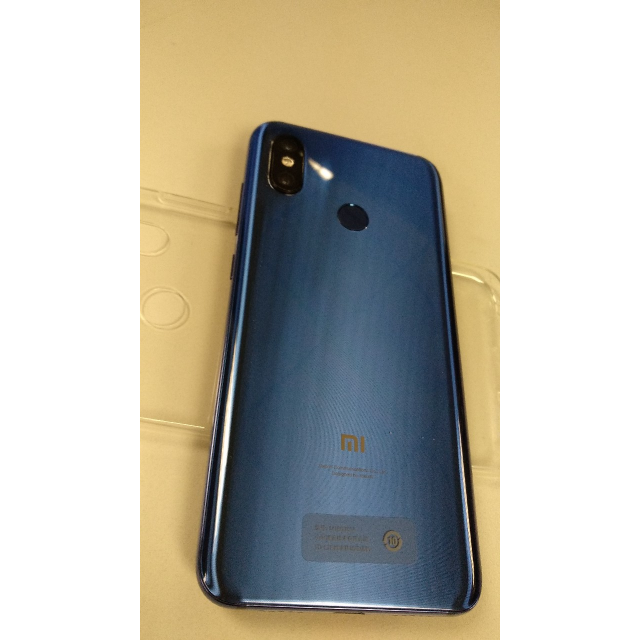 小米8 6gb 256gb 蓝色 移动联通电信全网通4g手机商品评价 > 外观手感