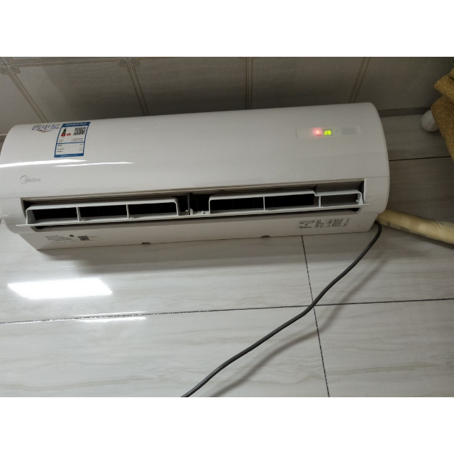 > 美的空调kfr-35gw/dy-dh400(d3)极地白商品评价 > 您没有填写评价