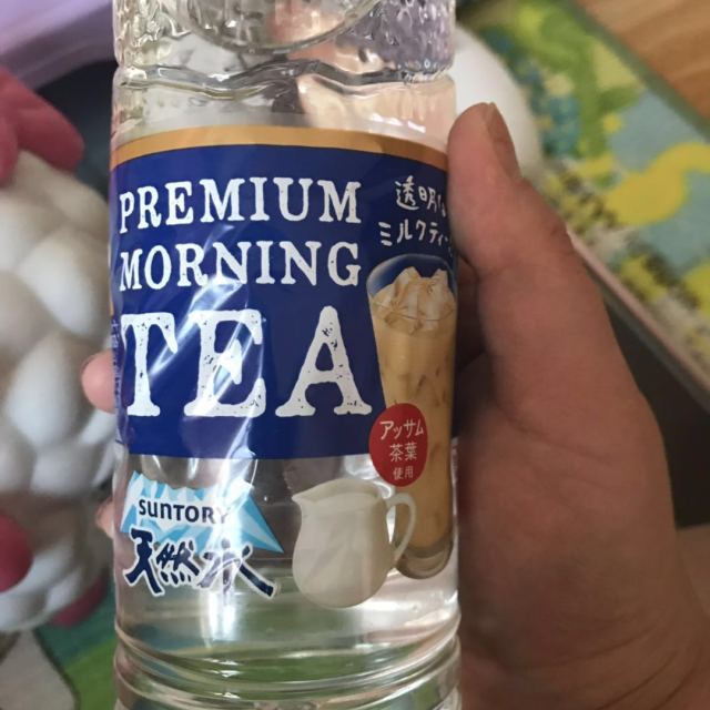 suntory三得利透明奶茶550ml奶茶味饮用水日本进口透明饮料瓶装