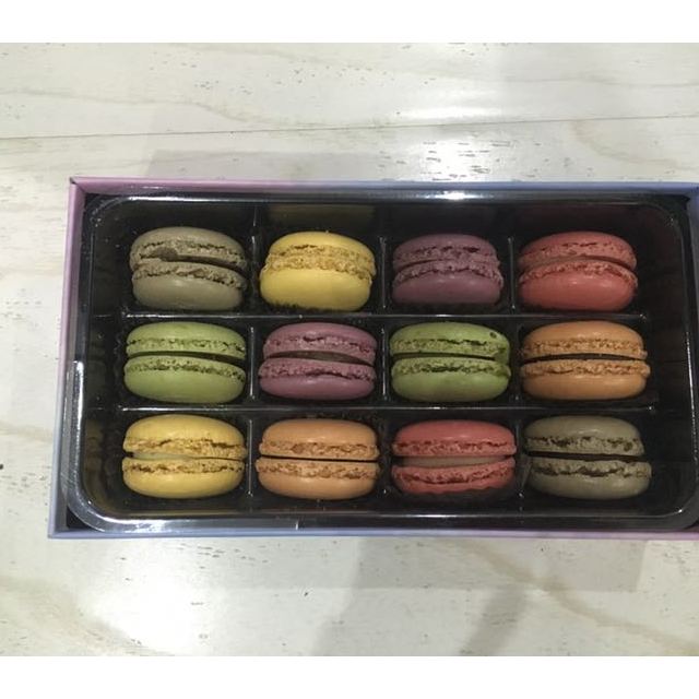 玛呖德 糕点 马卡龙 12枚礼盒装(法式糕点送礼甜品零食)