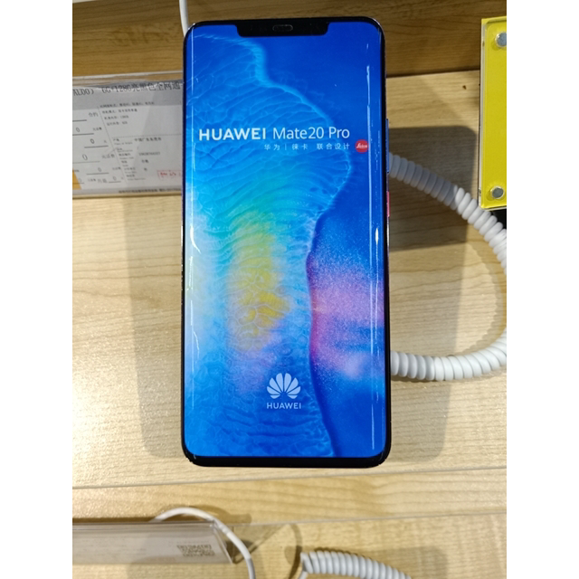 华为huaweimate20pro翡冷翠ud8gb128gb屏下指纹版麒麟980芯片全面屏