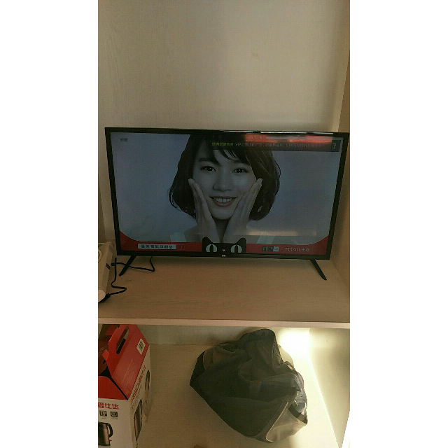 > 小米(mi)电视4c 32英寸 人工智能 高清液晶平板彩电大屏电视机自营