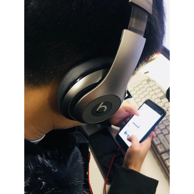 二手95新beatsbeatsstudio2wireless魔音录音师2无线蓝牙头戴式耳机钛