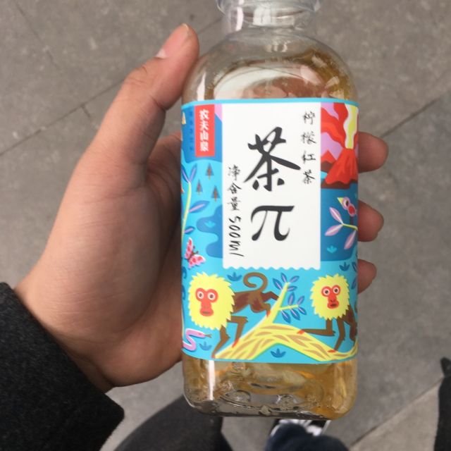 农夫山泉茶π柠檬红茶500ml