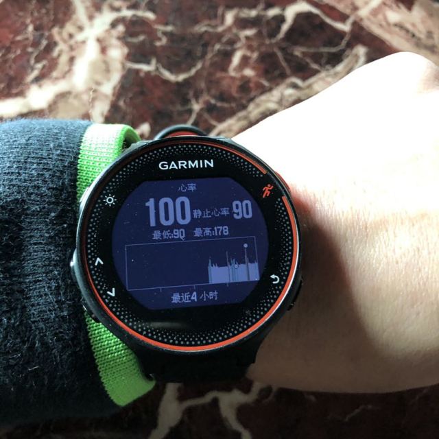 garmin佳明forerunner235gps智能運動手錶光電心率表藍牙50防水黑紅色