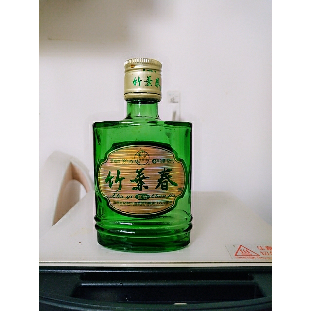 > 汾酒 竹叶春露酒 38度 125ml 单瓶装 清香型白酒商品评价 > 有一股