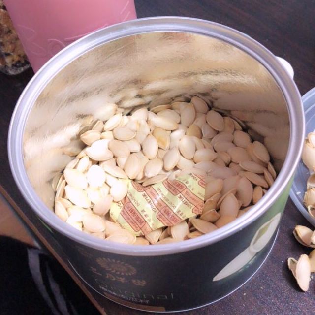 > 泡吧小脆 休闲食品芥末味 非油炸薯片50克 饼干零食商品评价 > 哈哈