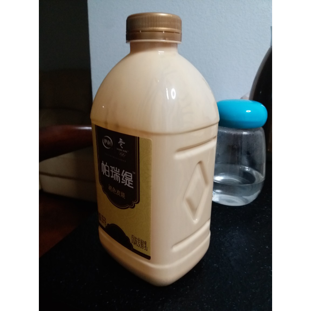 伊利褐色炭烧风味发酵乳酸奶酸牛奶105kg1