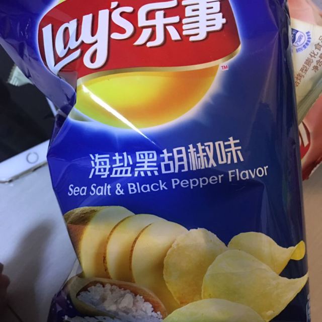 乐事海盐黑胡椒味75克袋装薯片