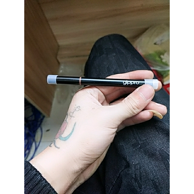日本gippro可吸入式能量棒一次性电子烟咖啡黑色