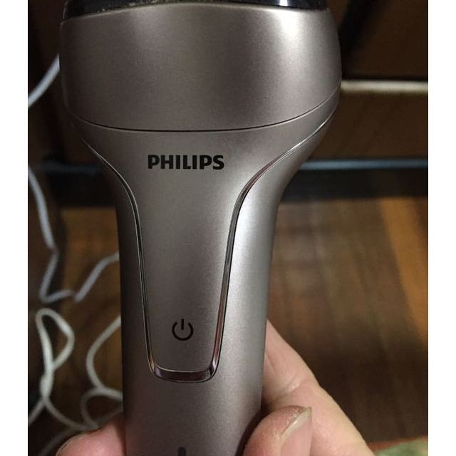 飞利浦电动剃须刀s30002