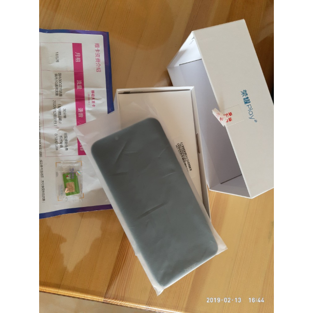 华为荣耀honorplay全网通6gb128gb极光蓝移动联通电信4g全网通全面屏