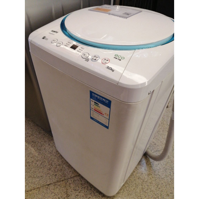 三洋sanyoxqb30mini23公斤mini波轮洗衣机月牙白