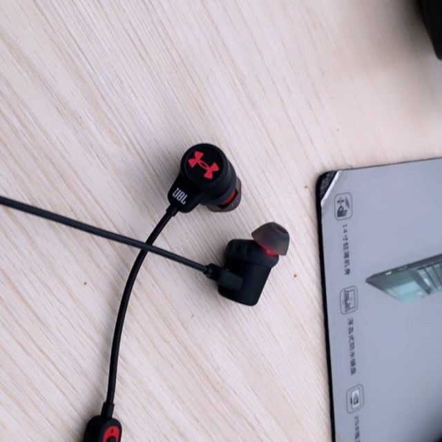 jbluaunderarmour15升级版无线蓝牙运动耳机入耳式线控手机耳机耳麦