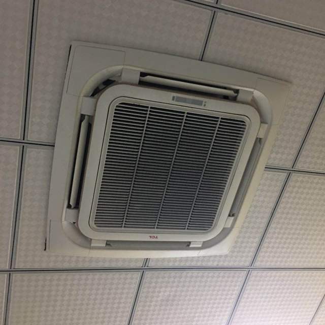 tcl中央空调1匹风管机一拖一嵌入式卡机冷暖适用812㎡kfrd26f5wye2