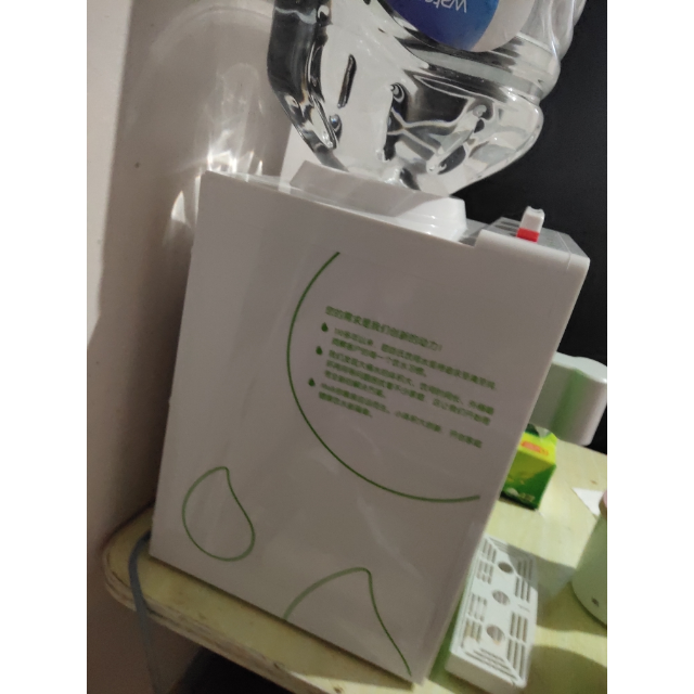 屈臣氏watsons8l饮水机8l屈臣氏饮用水蒸馏制法