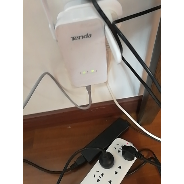 騰達(tenda)ph15 1000mbps 千兆無線電力貓路由器套裝 wifi信號放大器