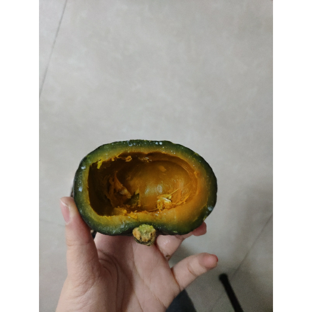 新鲜现摘小南瓜 金丝栗瓜 时令蔬菜板栗南瓜