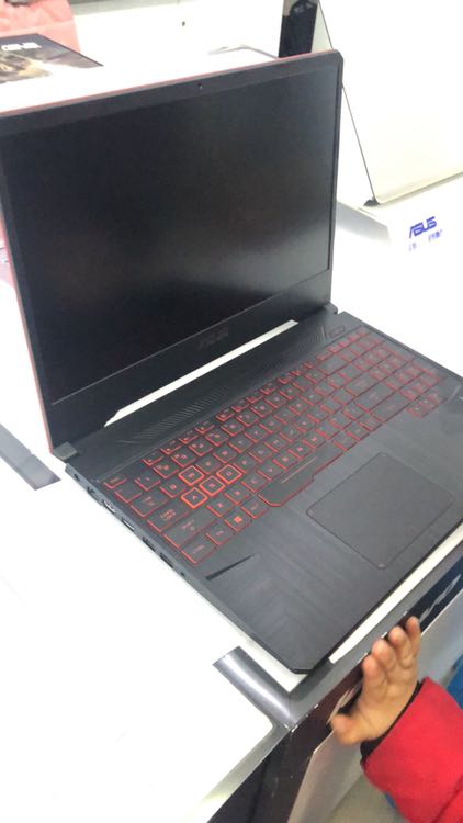 华硕(asus)飞行堡垒五代fx80gd8300 15.