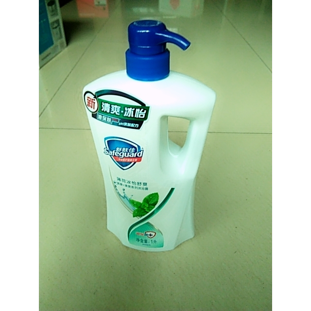 舒肤佳(safeguard)薄荷冰怡舒爽型沐浴露泡澡 1000ml 宝洁出品 新旧