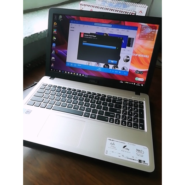 华硕顽石(asus)fl5700 15.