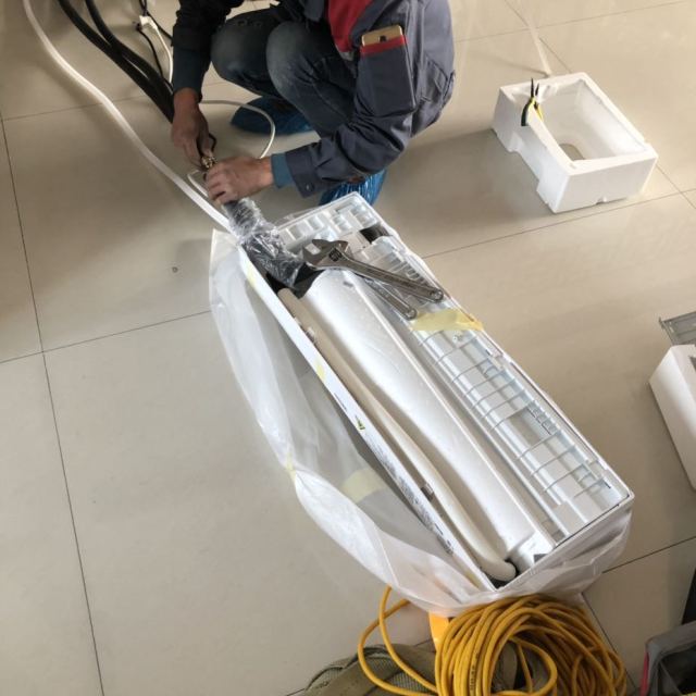 格力(gree)1.5匹 定频 kfr-35gw/nhdcd3 宁炫 冷暖家用空调挂机