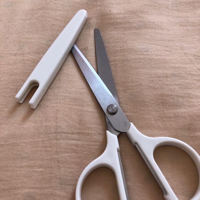 苏宁极物简约圆柄剪刀办公家用不锈钢剪刀学生手工剪纸省力剪刀1把