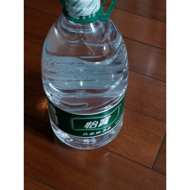 5l*4 整箱裝 怡寶純淨飲用水商品評價 > 送貨上門很方便,有折.