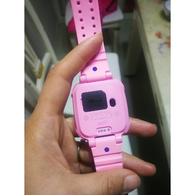 小天才儿童电话手表z5q青粉 智能防水 amoled彩色屏 gps定位30防水