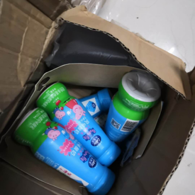 lakto乐味可小猪佩奇风味乳酸奶牛奶常温发酵乳(草莓味 芒果南瓜)200