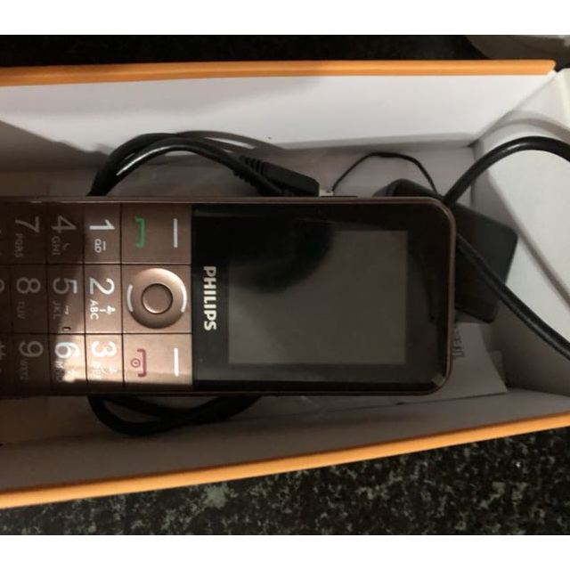 飞利浦 philips e331k 古铜棕 直板按键老人手机 移动联通2g手机 双卡