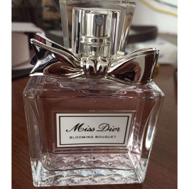 克里丝汀迪奥小姐花漾淡香水50ml