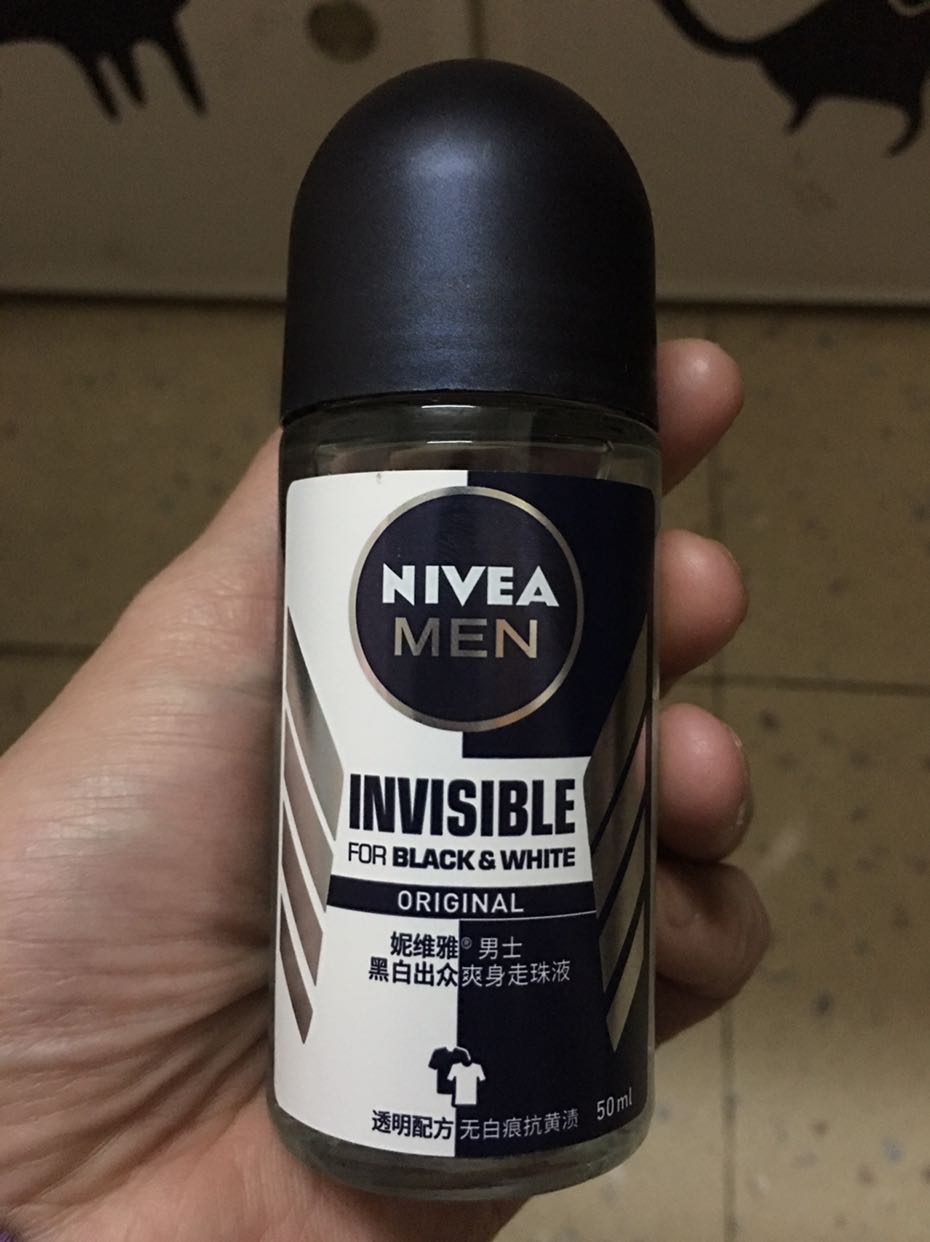 妮维雅(nivea)男士黑白出众爽身走珠液50ml晒单图