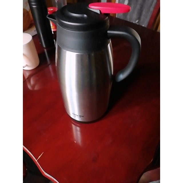 24小时保温哈尔斯真空保温壶家用304不锈钢2000ml咖啡保温壶车载保温