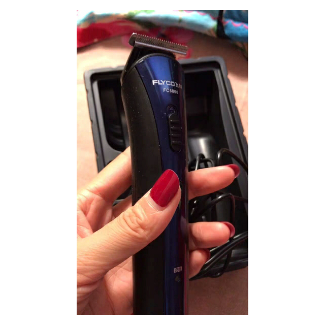 > 飞科(flyco)电动理发器fc5806电推剪成人婴儿童电推子充插两用