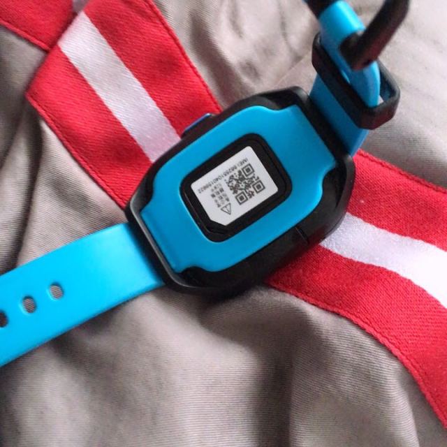 honor荣耀儿童手表小k2魔法蓝七重定位电子围栏语音通话好友聊天2g版