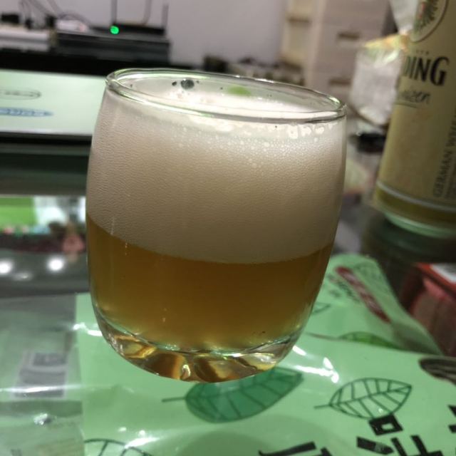 > 德国进口啤酒(binding)冰顶白啤酒500ml*24听整箱装商品评价 > 口感