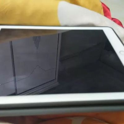 奥多金 苹果iPad钢化膜 防爆玻璃平板电脑贴膜 适用苹果iPad Mini Air Pro 系列 iPad-2017/2018款9.7英寸晒单图