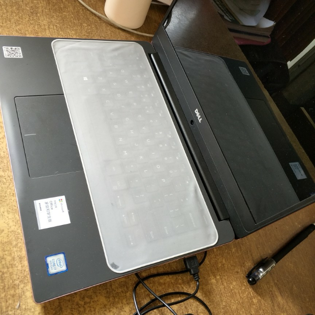 戴尔(dell)灵越7591-1745 高能合金本 15.