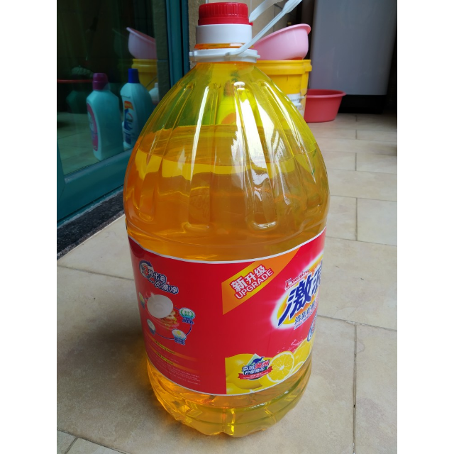 > 激浪清新柠檬洗洁精 10千克 家庭宾馆酒店量贩装商品评价 > 再来一